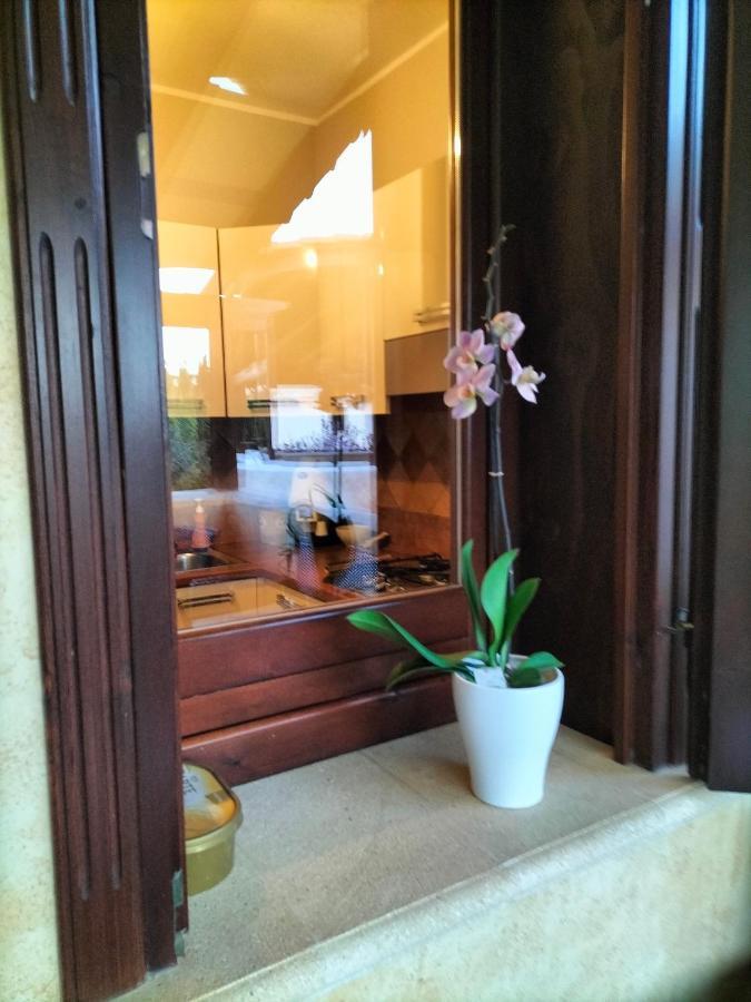 Home La Palmetta Кампофеличе-ди-Роччелла Экстерьер фото