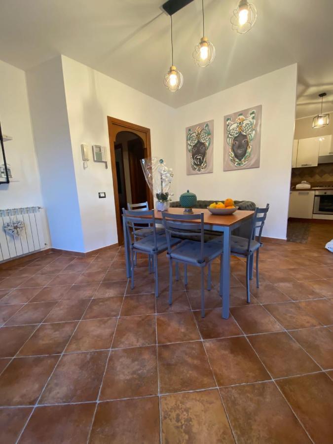 Home La Palmetta Кампофеличе-ди-Роччелла Экстерьер фото